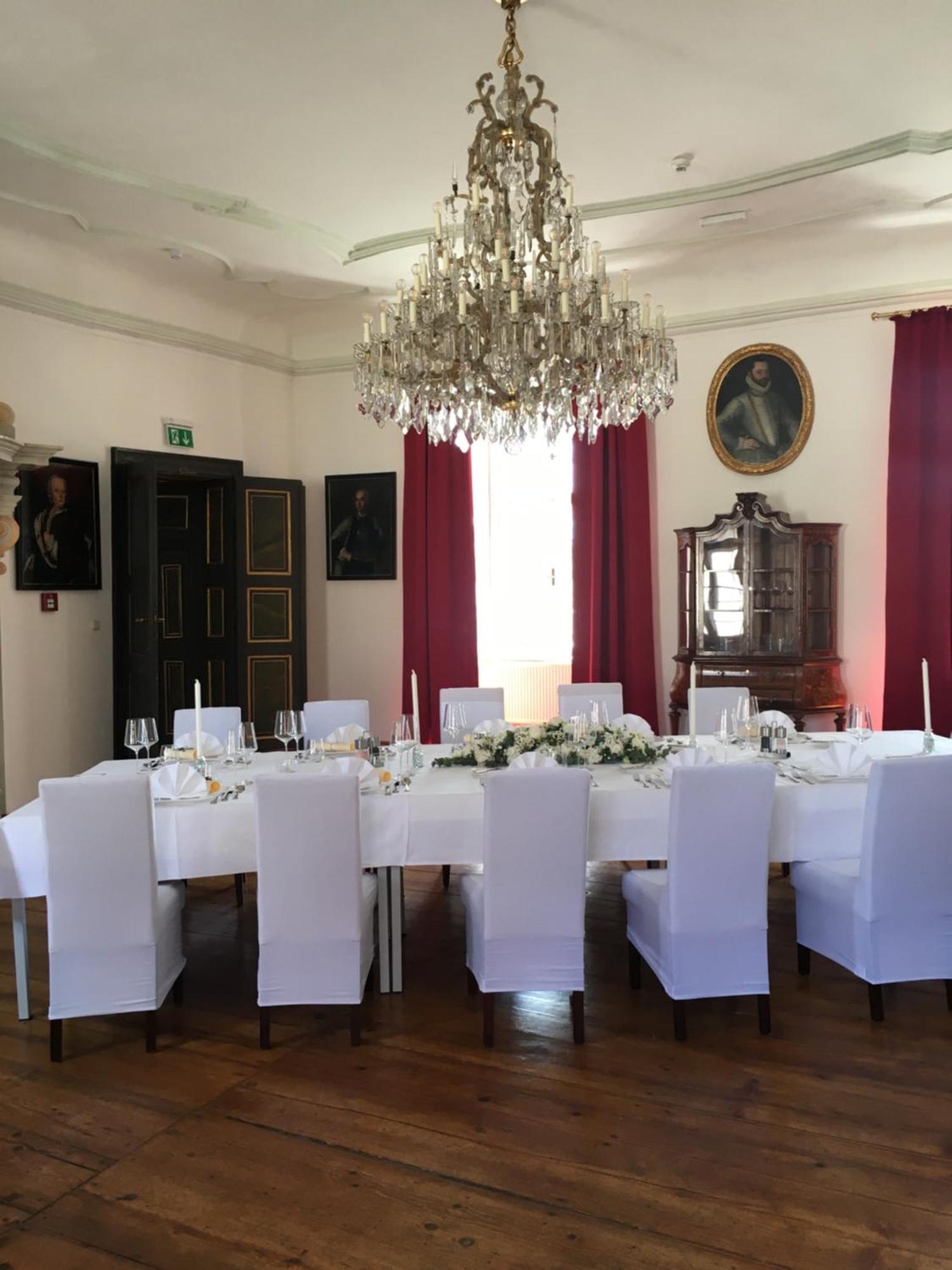 Schlosshotel Mailberg Buitenkant foto